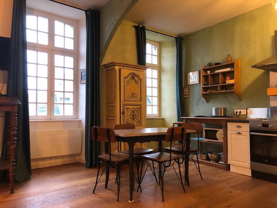 Appartement Pour 2 Personnes A 50 Metres Du Port Paimpol Bagian luar foto